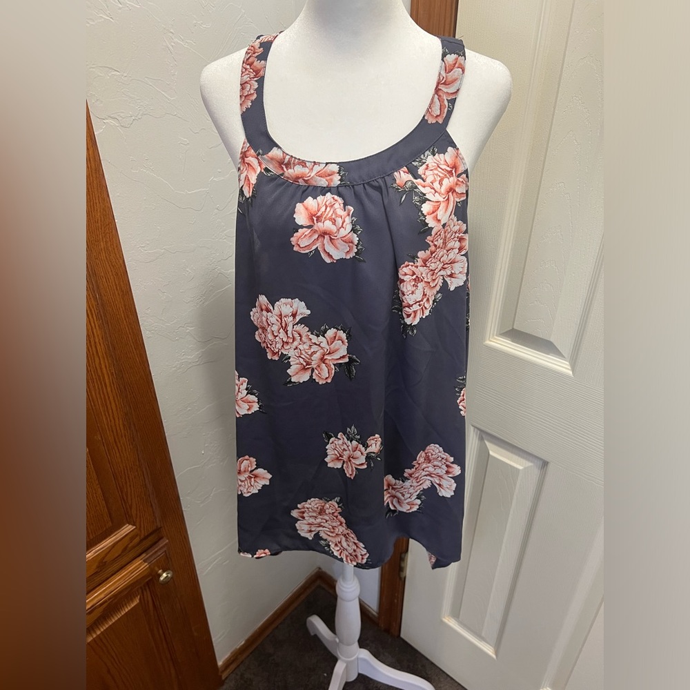 Torrid size 0 dressy tank